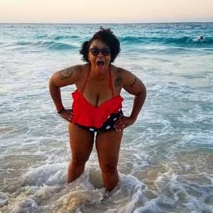 Meet your Posher, Lashonda